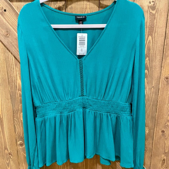 NWT!❤️Torrid❤️ Green Babydoll Peplum Top 00 - Picture 3 of 8